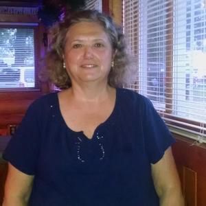 Meet your Posher, Debra